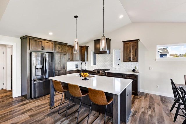 6648 Ramshorn Drive, Deforest, WI 53532