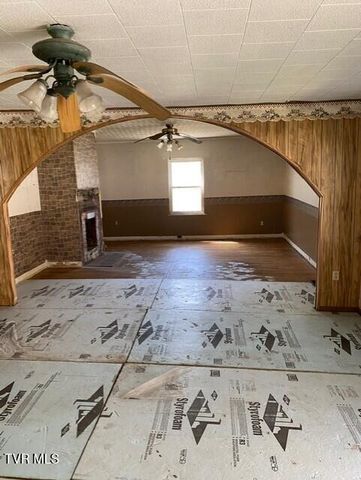 5332 Stonega Road, Appalachia, VA 24216