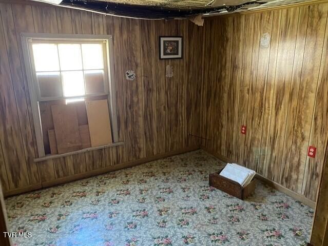 5332 Stonega Road, Appalachia, VA 24216