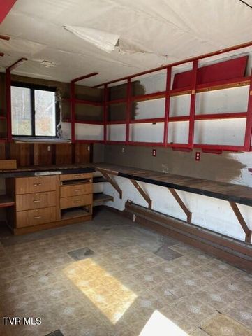 5332 Stonega Road, Appalachia, VA 24216