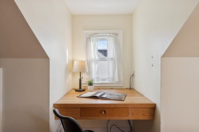 1306 Eleanor Avenue, Saint Paul, MN 55116