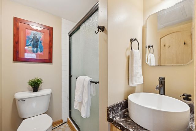 1306 Eleanor Avenue, Saint Paul, MN 55116