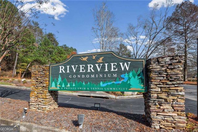 907 Riverview Drive SE, Marietta, GA 30067