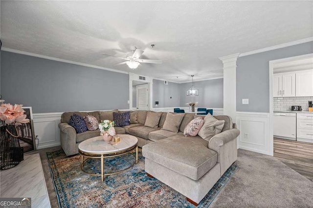 907 Riverview Drive SE, Marietta, GA 30067