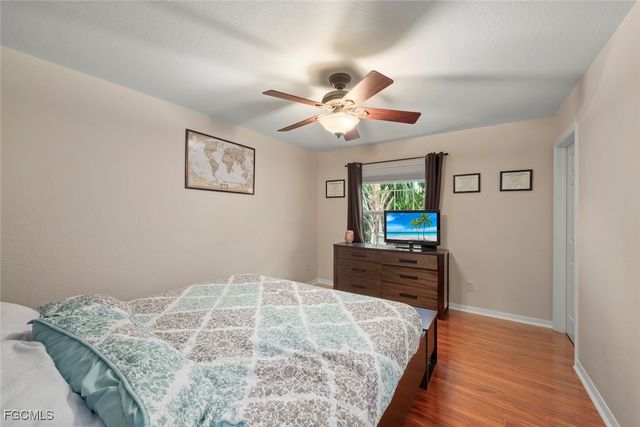 9837 Gladiolus Bulb LOOP, Fort Myers, FL 33908