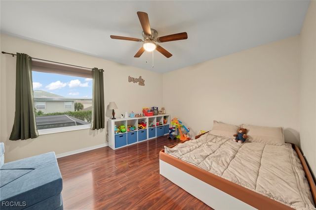 9837 Gladiolus Bulb LOOP, Fort Myers, FL 33908