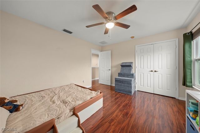 9837 Gladiolus Bulb LOOP, Fort Myers, FL 33908