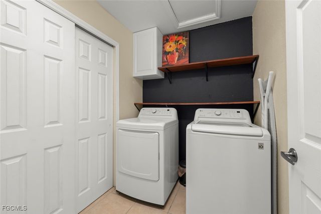 9837 Gladiolus Bulb LOOP, Fort Myers, FL 33908