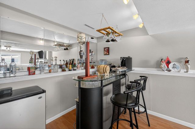 10 Sandy Court, Madison, WI 53717