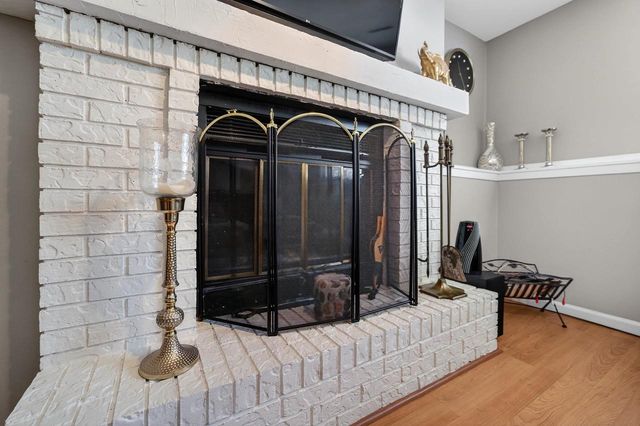 10 Sandy Court, Madison, WI 53717