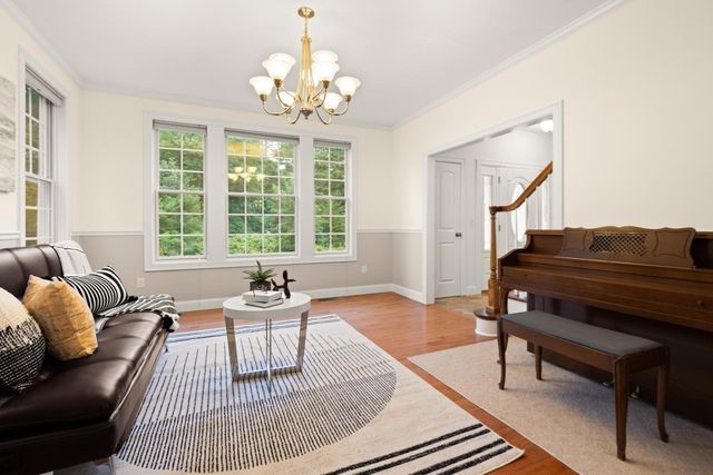 983 Depot Rd, Boxborough, MA 01719