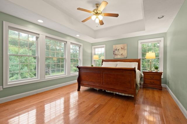 983 Depot Rd, Boxborough, MA 01719