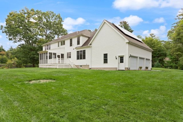 983 Depot Rd, Boxborough, MA 01719