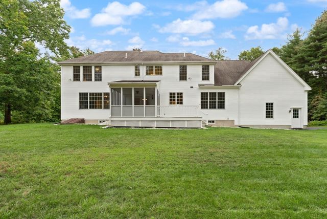 983 Depot Rd, Boxborough, MA 01719
