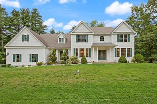 983 Depot Rd, Boxborough, MA 01719