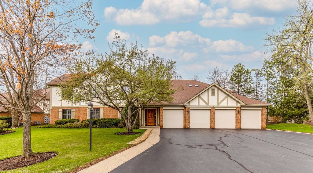 930 Ivy Lane D, Deerfield, IL 60015