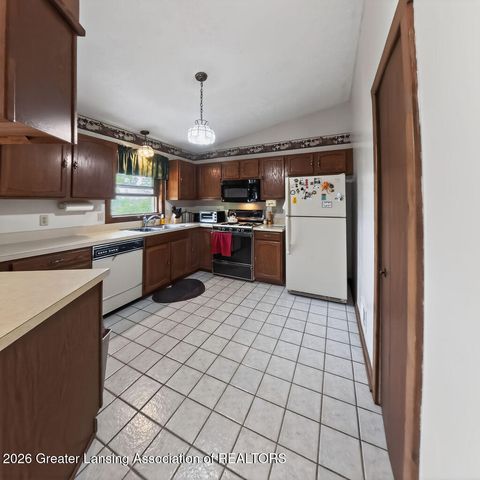 582 Baldwin Road, Mason, MI 48854