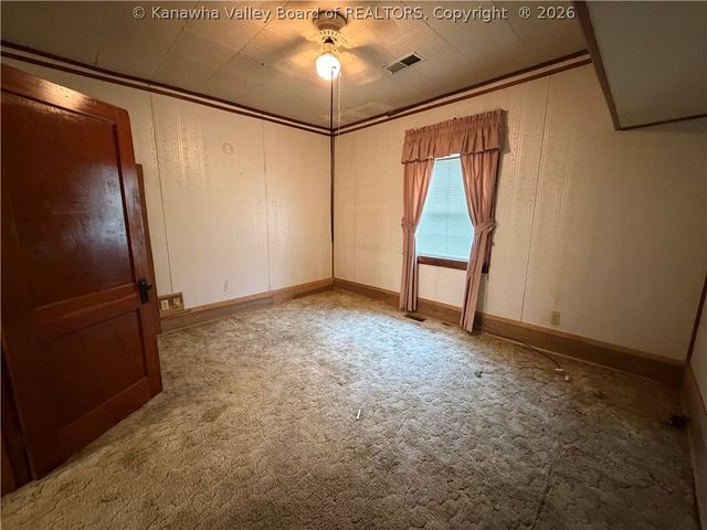 215 Dunbar Avenue, Dunbar, WV 25064
