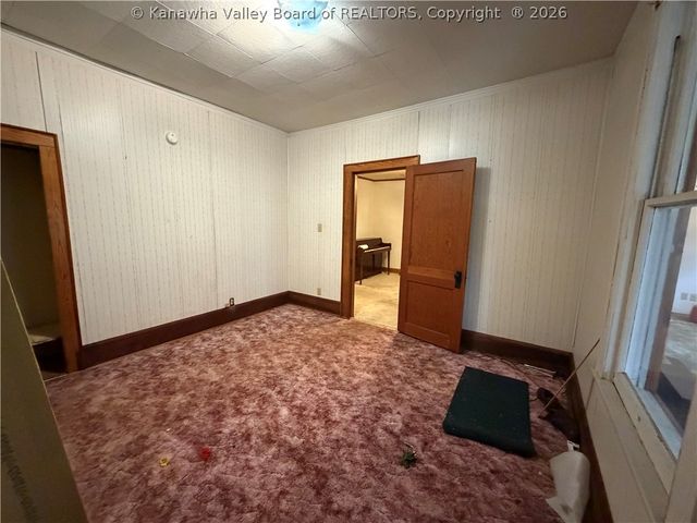 215 Dunbar Avenue, Dunbar, WV 25064