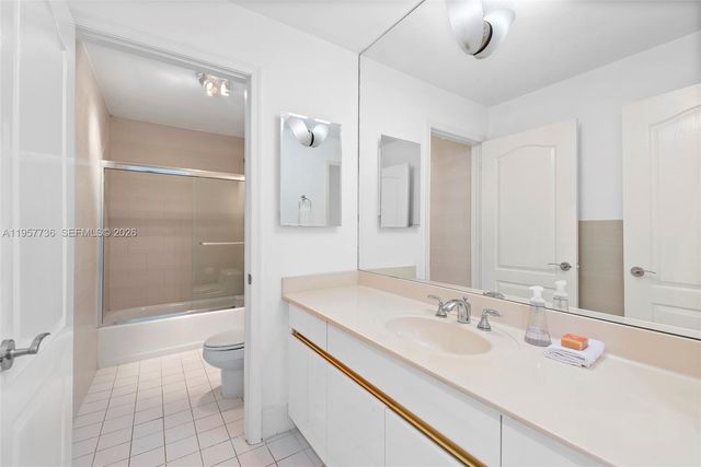 1415 Sunset Harbour Dr 204, Miami Beach, FL 33139