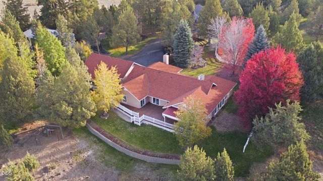 61251 Larsen Road, Bend, OR 97702