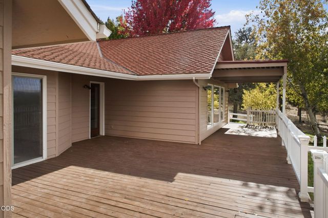 61251 Larsen Road, Bend, OR 97702