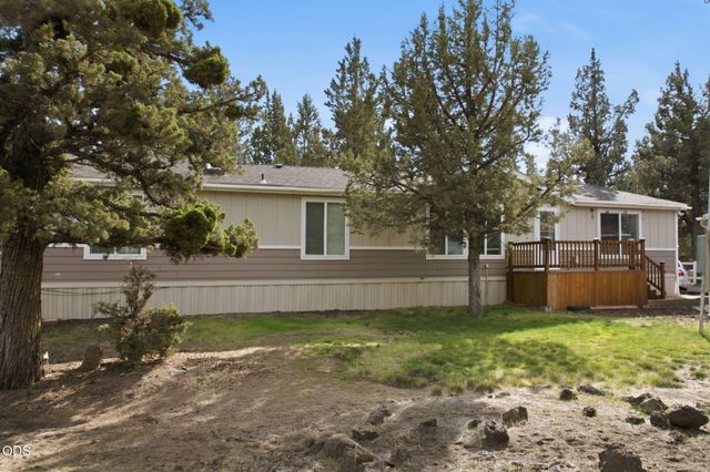 61251 Larsen Road, Bend, OR 97702