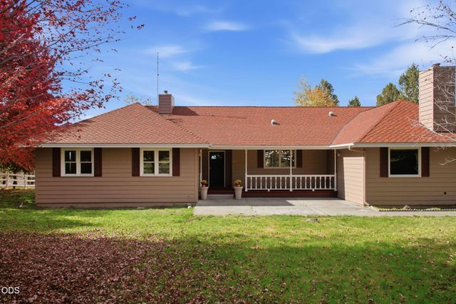 61251 Larsen Road, Bend, OR 97702