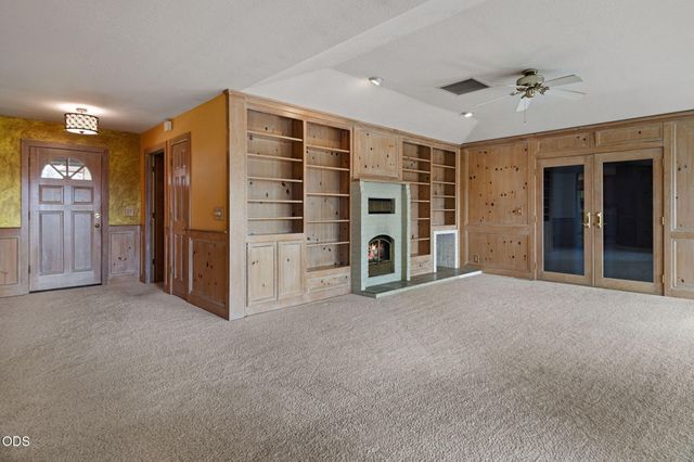 61251 Larsen Road, Bend, OR 97702