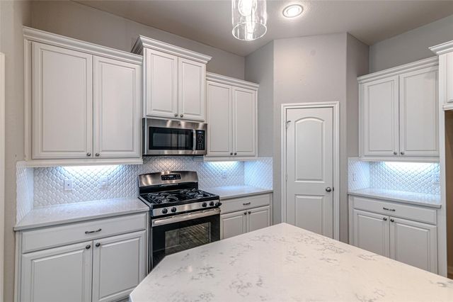 5543 Purple Meadow Lane, Fulshear, TX 77441