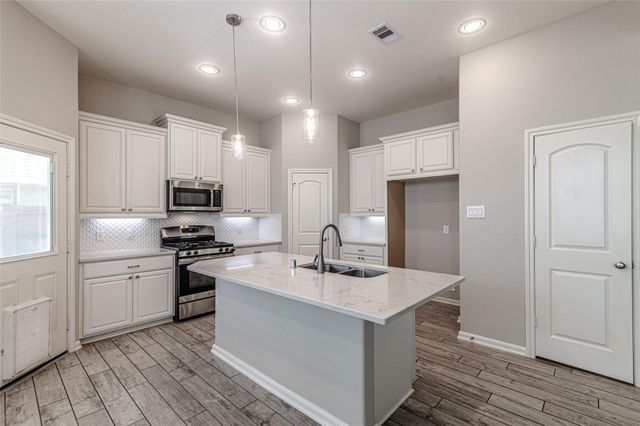 5543 Purple Meadow Lane, Fulshear, TX 77441