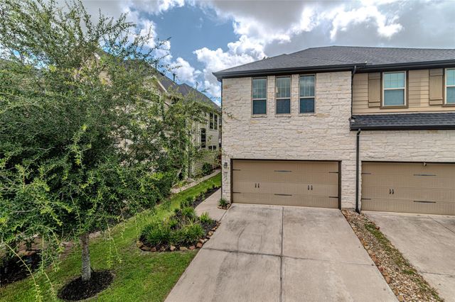 5543 Purple Meadow Lane, Fulshear, TX 77441
