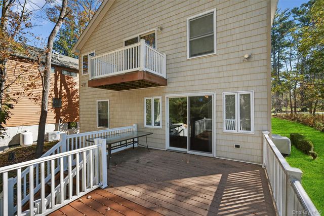 518 Sackett Lake Road, Monticello, NY 12701