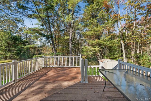 518 Sackett Lake Road, Monticello, NY 12701