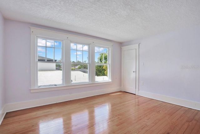 1565 FOREST AVENUE, Winter Park, FL 32789