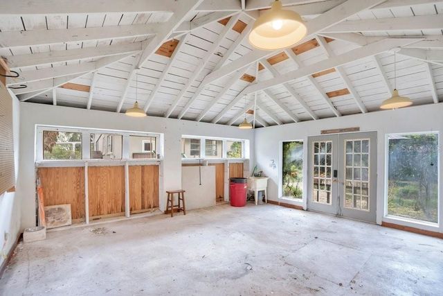 1565 FOREST AVENUE, Winter Park, FL 32789