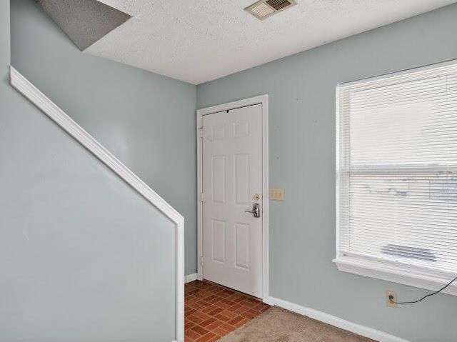 502 Tecumseh Trail D, Versailles, KY 40383