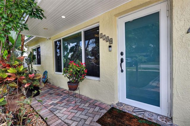 2730 Sherman St, Hollywood, FL 33020