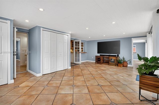 2730 Sherman St, Hollywood, FL 33020