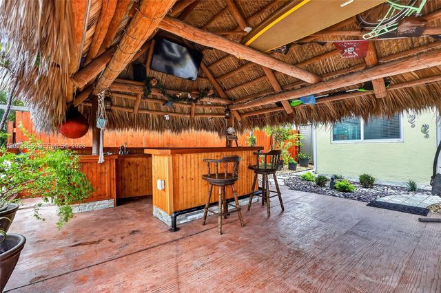 2730 Sherman St, Hollywood, FL 33020