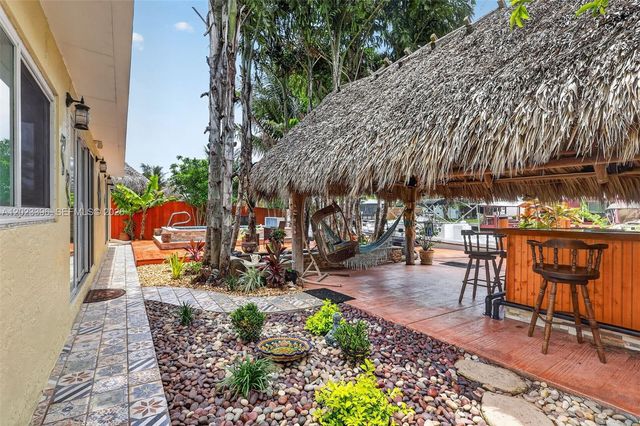 2730 Sherman St, Hollywood, FL 33020