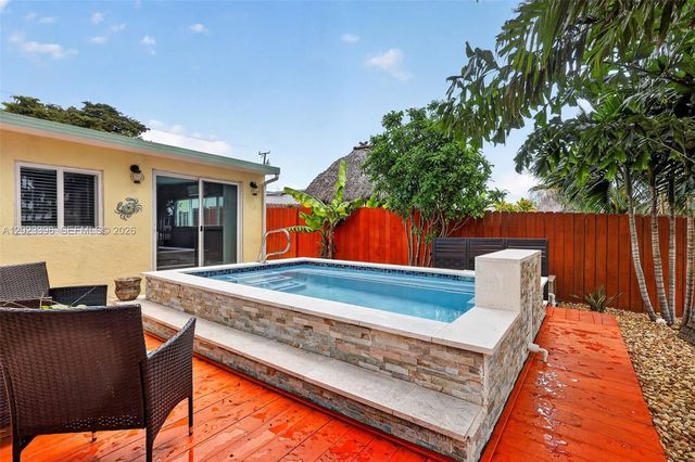 2730 Sherman St, Hollywood, FL 33020