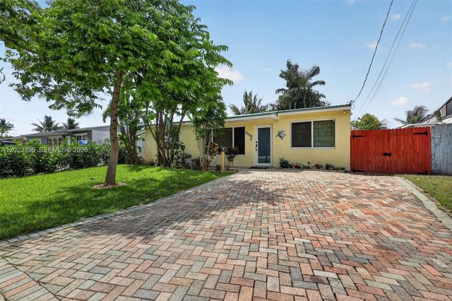 2730 Sherman St, Hollywood, FL 33020