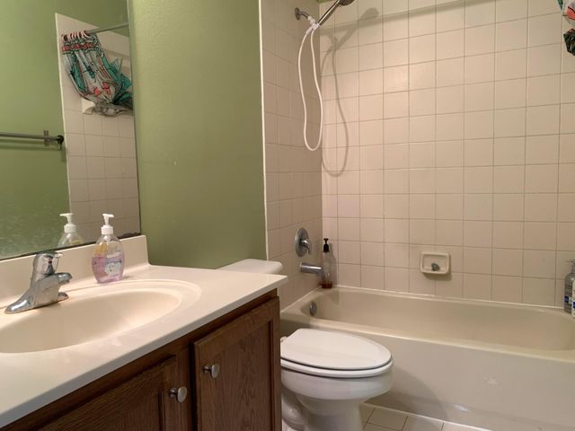 2304 Center Stone Lane, Riviera Beach, FL 33404