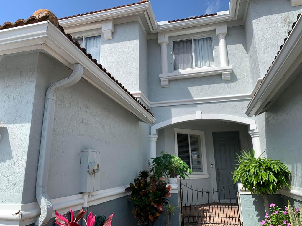 2304 Center Stone Lane, Riviera Beach, FL 33404