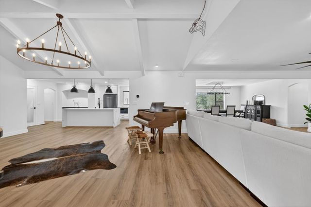 3068 Twin Oaks Rd, Cameron Park, CA 95682