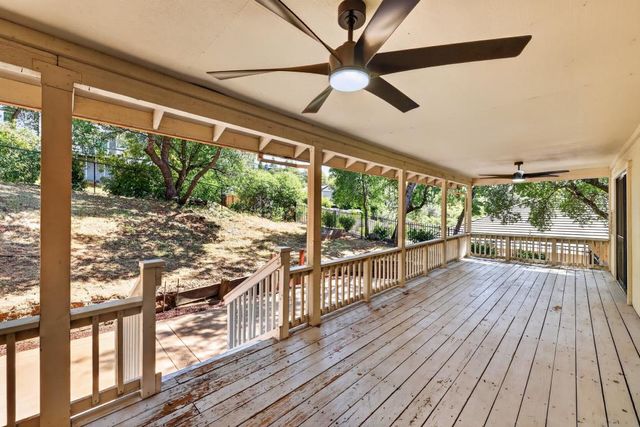 3068 Twin Oaks Rd, Cameron Park, CA 95682