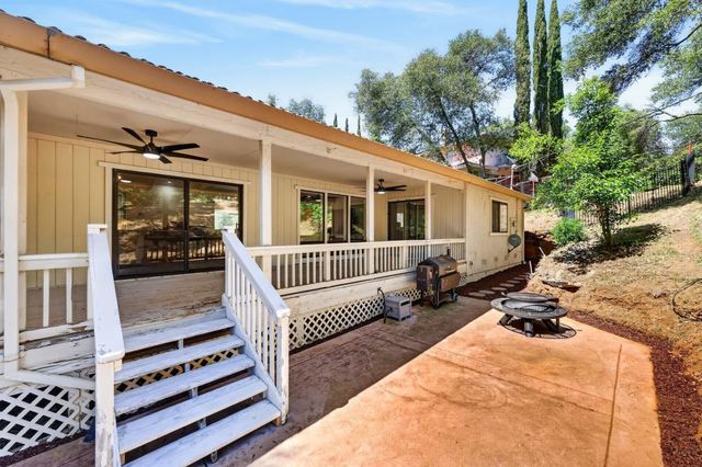3068 Twin Oaks Rd, Cameron Park, CA 95682