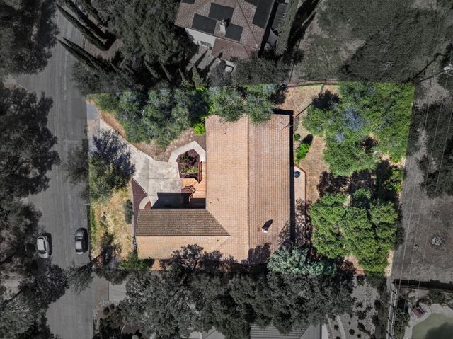 3068 Twin Oaks Rd, Cameron Park, CA 95682
