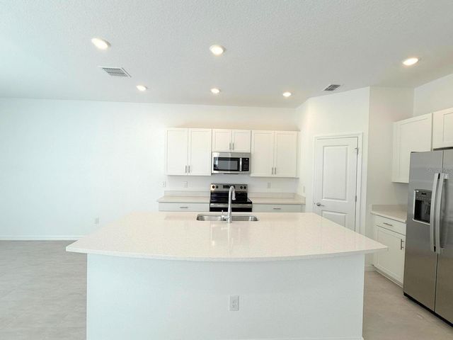 2081 HALLIER COVE, Wesley Chapel, FL 33543